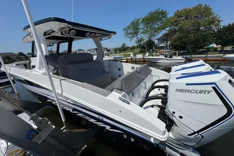 Slide: The Image of 2025 Fountain Powerboats 38 SCX 43 - 43