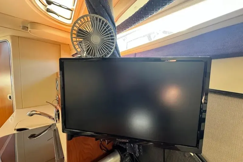 Slide: The Image of 2008 Bayliner 300 Ciera 22 - 22