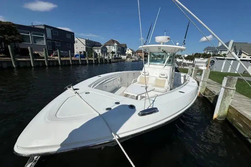 Slide: The Image of 2011 Everglades 325 Center Console 24 - 24