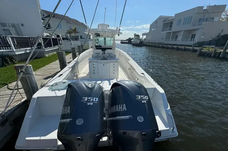 Slide: The Image of 2011 Everglades 325 Center Console 26 - 26