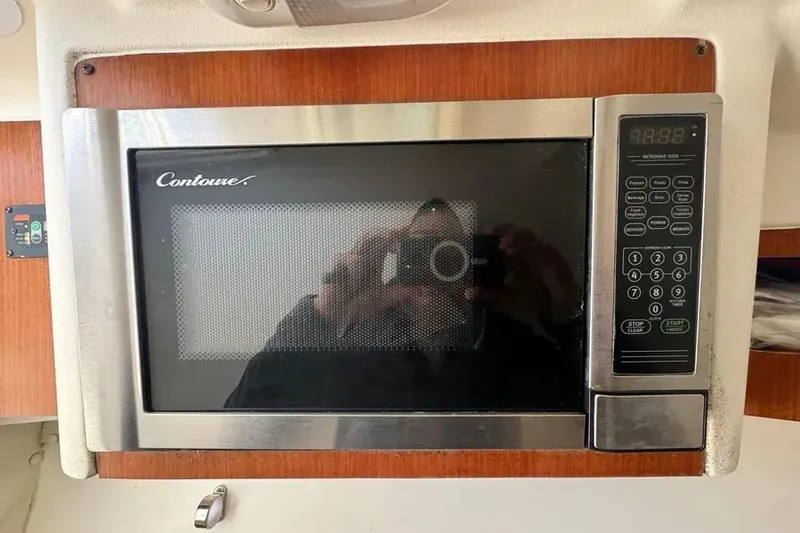 Slide: The Image of 2014 Edgewater 280 CX 10 - 10