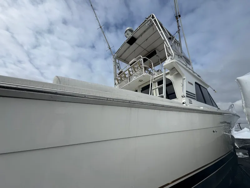 Slide: The Image of 1994 Blackfin 38 Covertible Sport Fisherman 3 - 3