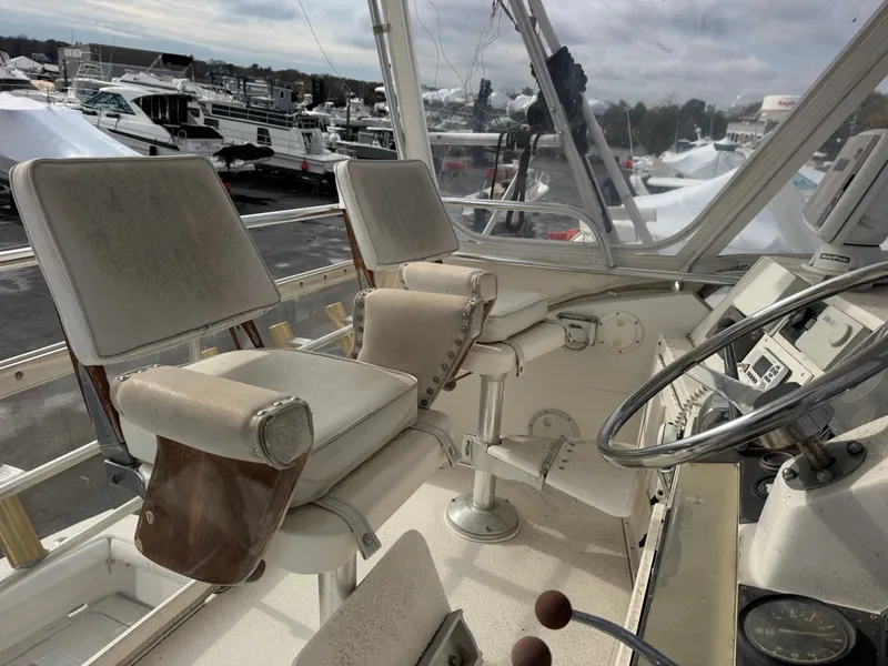 Slide: The Image of 1994 Blackfin 38 Covertible Sport Fisherman 7 - 7