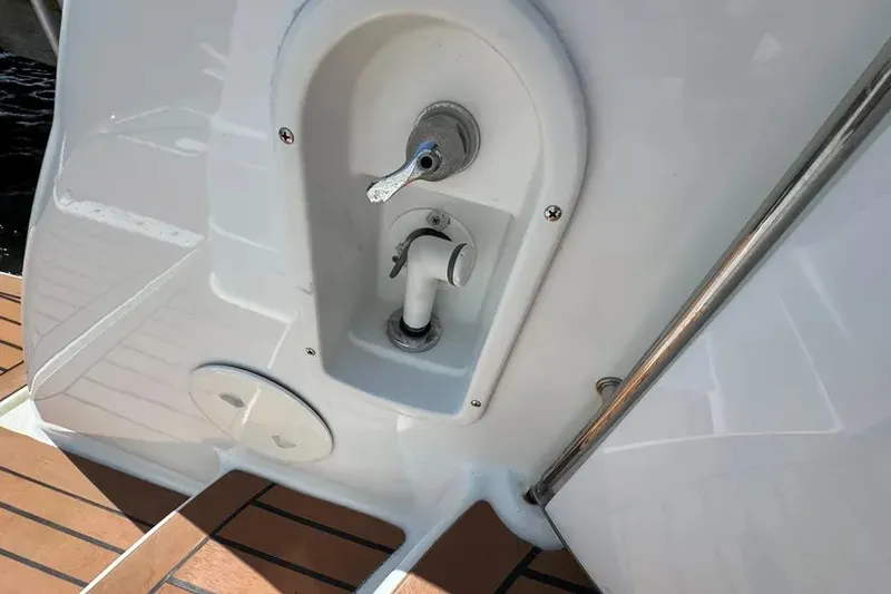 Slide: The Image of 2008 Formula 40 Performance Cruiser 14 - 14