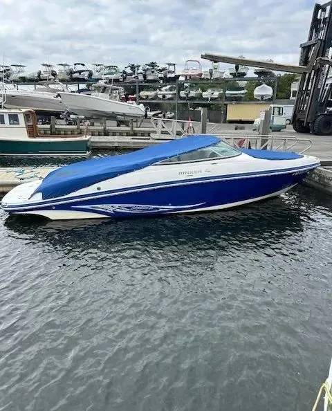 Slide: The Image of 2008 Rinker 246 Captiva Bowrider 9 - 9