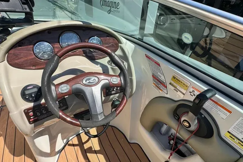 Slide: The Image of 2007 Sea Ray 220 Sundeck 8 - 8