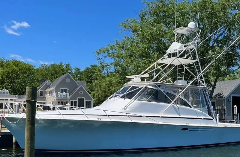 Slide: The Image of 1998 Ocean Yachts 48 Express 8 - 8