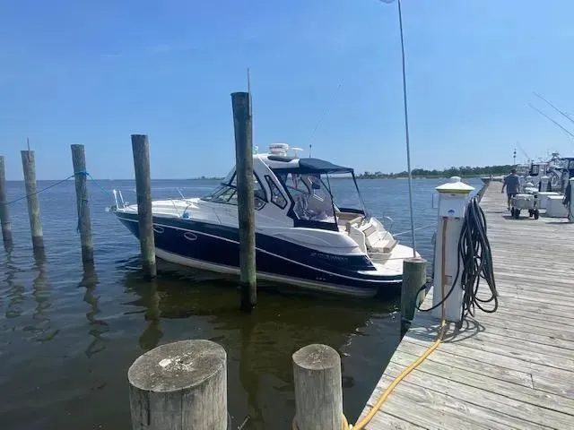 Slide: The Image of 2014 Four Winns 355V 14 - 14