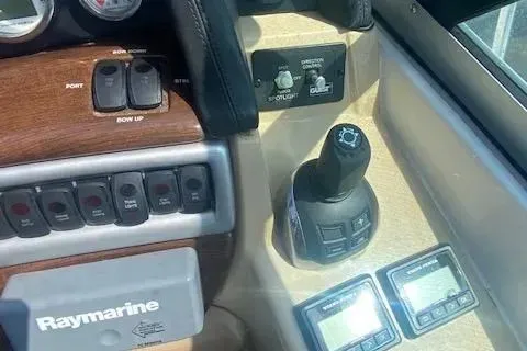 Slide: The Image of 2014 Four Winns 355V 22 - 22