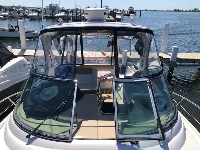 Slide: The Image of 2014 Four Winns 355V 9 - 9