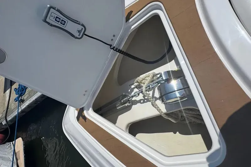 Slide: The Image of 2026 Fountain Powerboats 39 DX 18 - 18