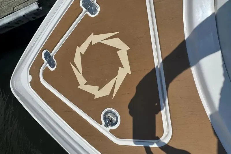 Slide: The Image of 2026 Fountain Powerboats 39 DX 19 - 19