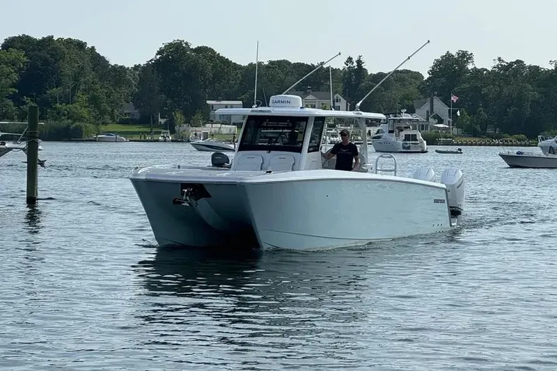 Slide: The Image of 2025 Twin Vee 400 GFX 21 - 21