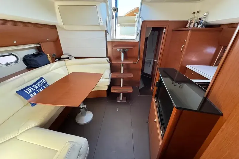 Slide: The Image of 2012 Prestige 440 S 27 - 27