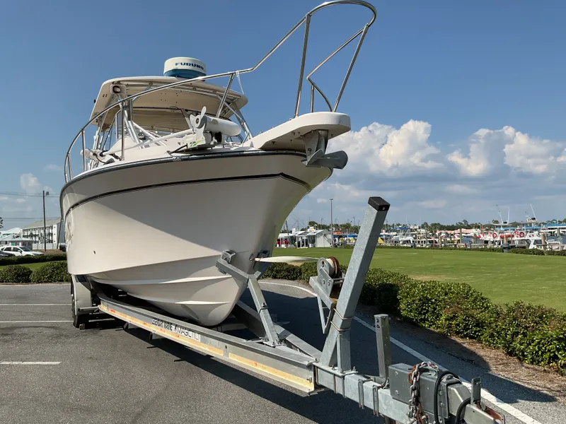 Slide: The Image of Grady-White Marlin 300 2006 - 2