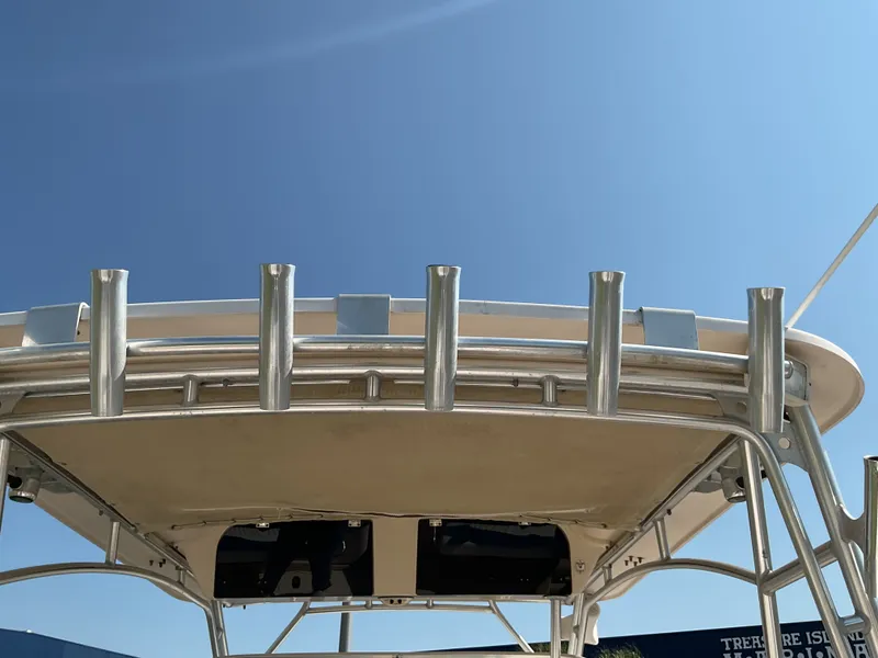 Slide: The Image of Grady-White Marlin 300 2006 - 21