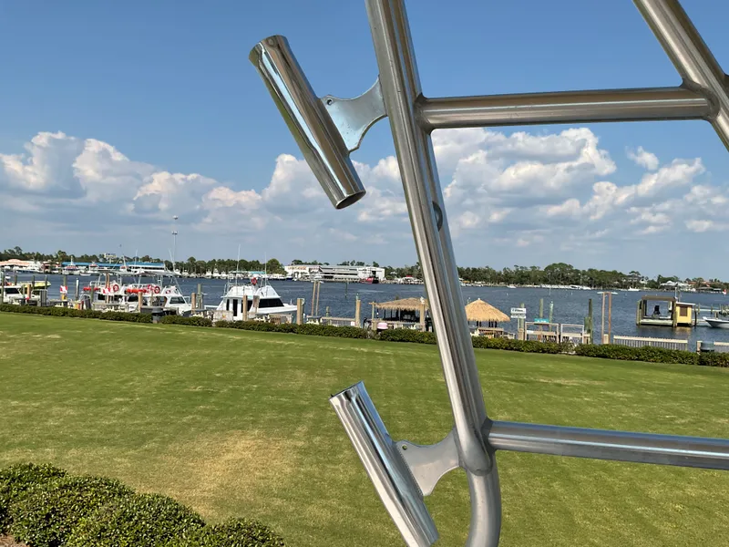 Slide: The Image of Grady-White Marlin 300 2006 - 23