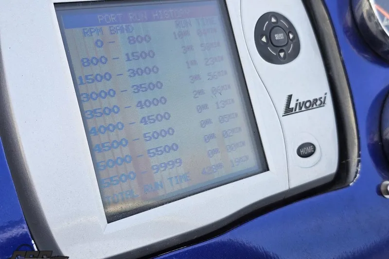 Slide: The Image of Livorsi display on 2007 Hustler 41 Razor showing RPM history and run time. - 66