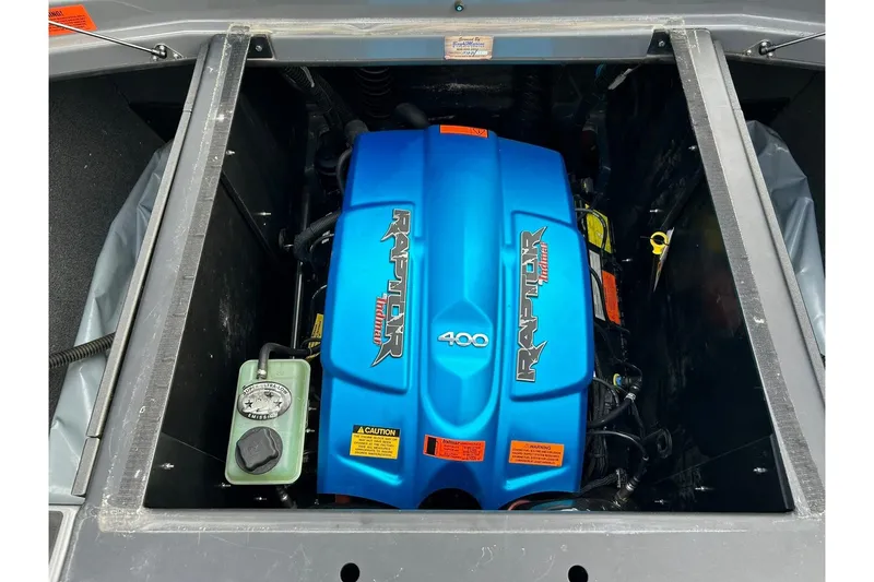 Slide: The Image of Blue Raptor 400 engine in 2021 ATX 22 Type-S boat. - 27