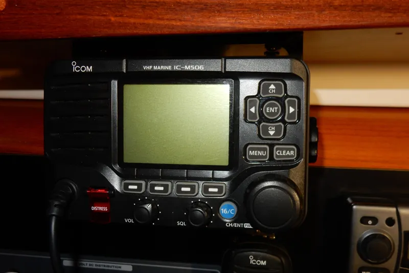 Slide: The Image of Icom VHF Marine IC-M506 radio on 1991 Beneteau Oceanis 370 yacht. - 30