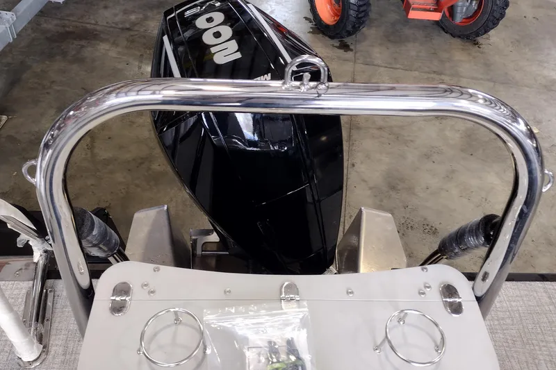 Slide: The Image of 2026 Tahoe Pontoon 25E85 LTZ Rear Bench with sleek design and modern features. - 131