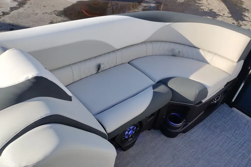 Slide: The Image of 2026 Tahoe Pontoon 25E85 LTZ Rear Bench with luxurious seating and modern design. - 152
