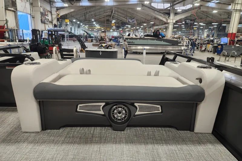 Slide: The Image of 2026 Tahoe Pontoon 25E85 LTZ Rear Bench with sleek deck and modern design. - 19