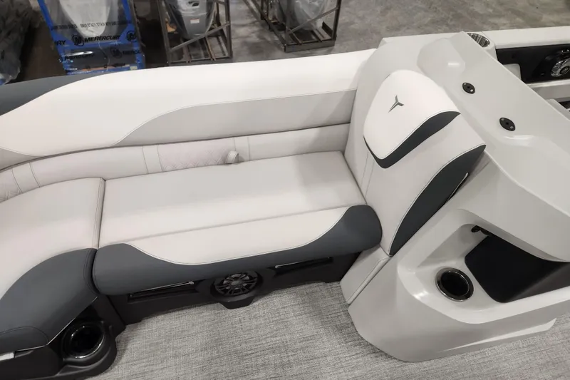 Slide: The Image of 2026 Tahoe Pontoon 25E85 LTZ Rear Bench with sleek seating and modern console design. - 32