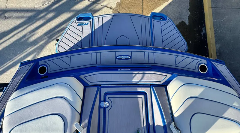 Slide: The Image of MB Sports B-52 2023 - 16