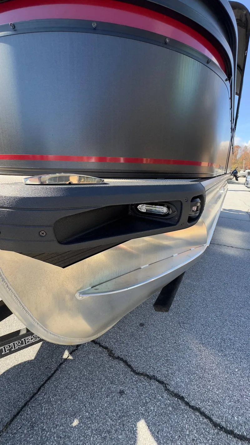 Slide: The Image of Viaggio x22u 2024 - 6