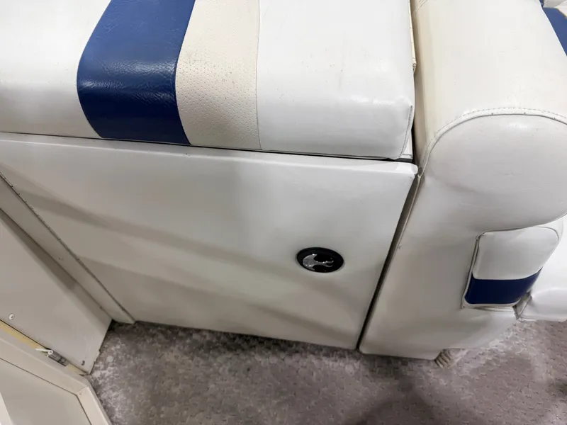 Slide: The Image of Starcraft 226 Elite 2006 - 41