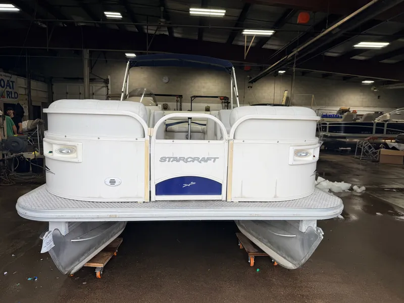 Slide: The Image of Starcraft 226 Elite 2006 - 44