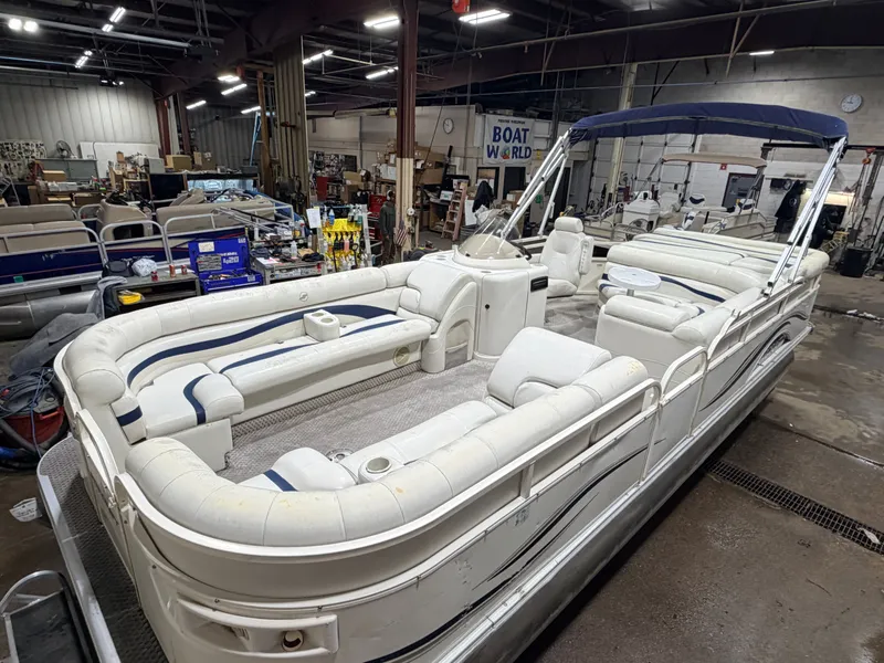 Slide: The Image of Starcraft 226 Elite 2006 - 6