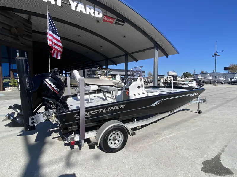 Slide: The Image of Crestliner 1800 Bay 2019 - 19