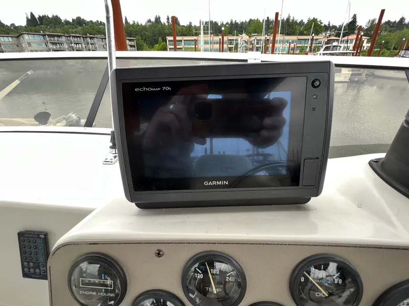 Slide: The Image of Garmin echo sounder on 1997 Carver 320 Voyager dashboard. - 9