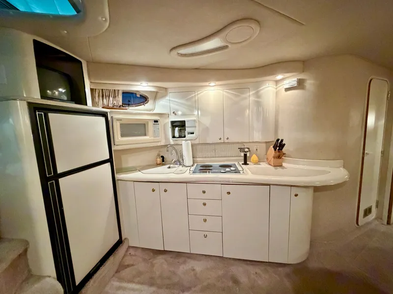 Slide: The Image of Sea Ray Sundancer 400 1997 - 12