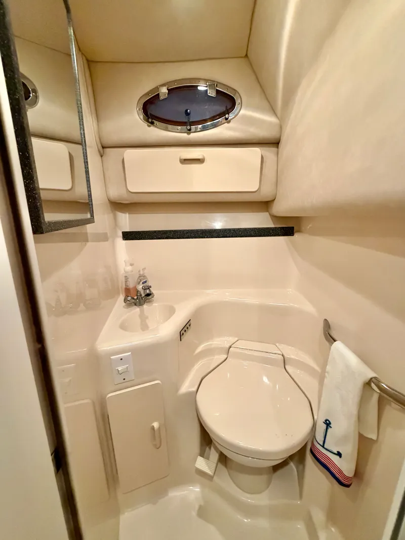 Slide: The Image of Sea Ray Sundancer 400 1997 - 18