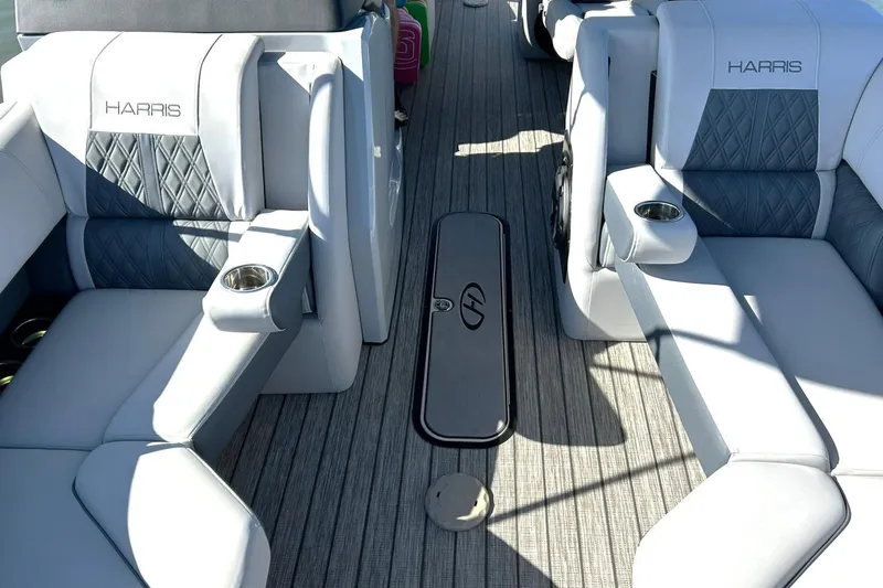 Slide: The Image of 2020 Harris FloteBote Solstice 230 interior with luxurious seating and cup holders. - 40