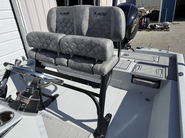 Slide: The Image of Avid 23 Mag 2026 - 10