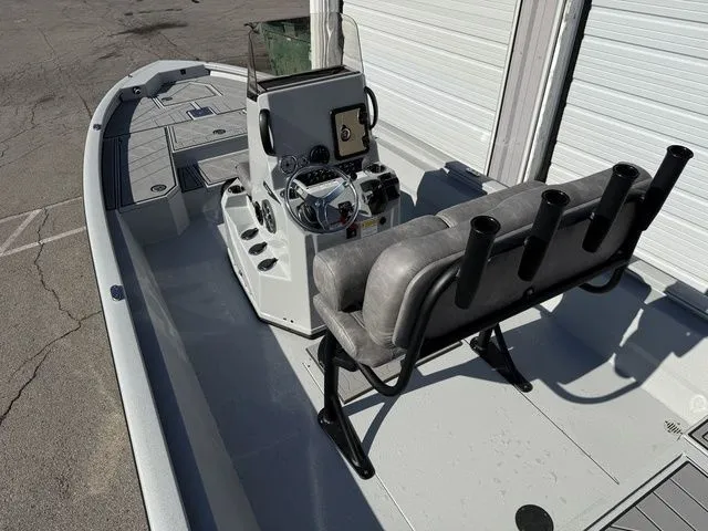 Slide: The Image of Avid 23 Mag 2026 - 20