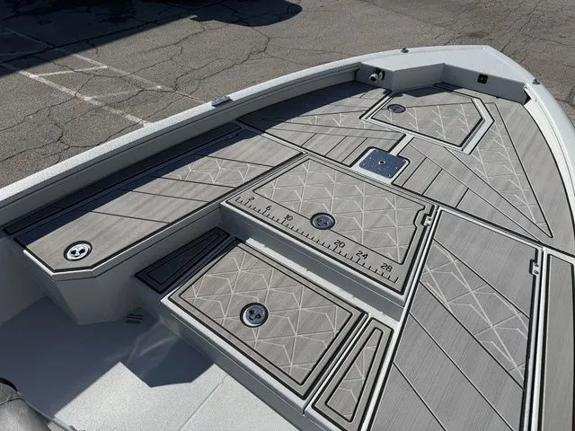 Slide: The Image of Avid 23 Mag 2026 - 6