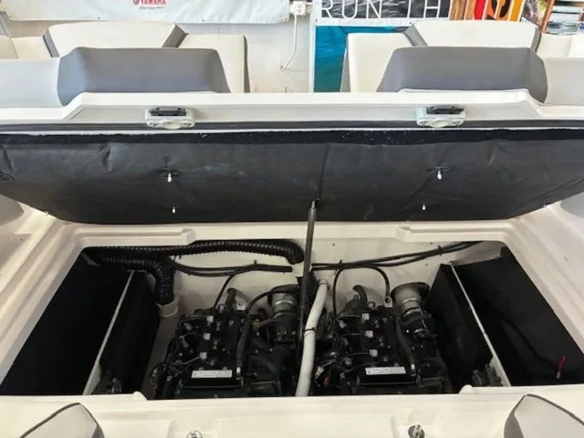 Slide: The Image of Yamaha AR220 2026 - 23