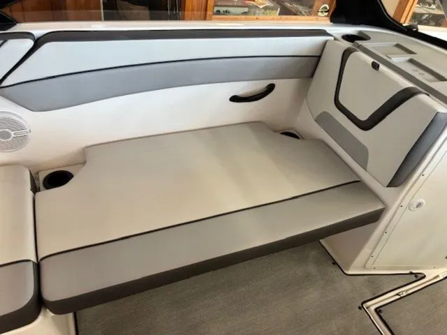 Slide: The Image of Yamaha AR220 2026 - 31