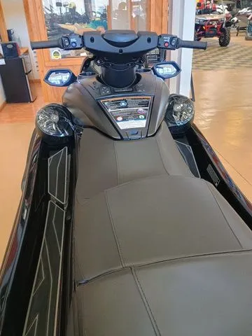 Slide: The Image of Yamaha FX LTDSVHO 2026 - 10