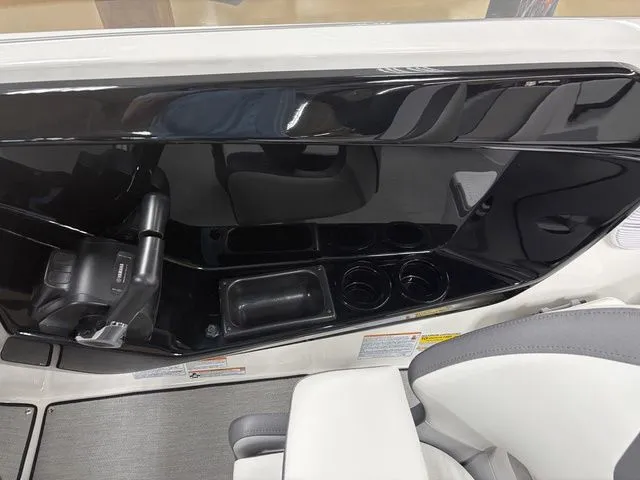 Slide: The Image of Yamaha AR220 2026 - 13