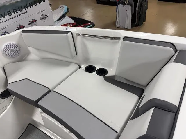 Slide: The Image of Yamaha AR220 2026 - 38