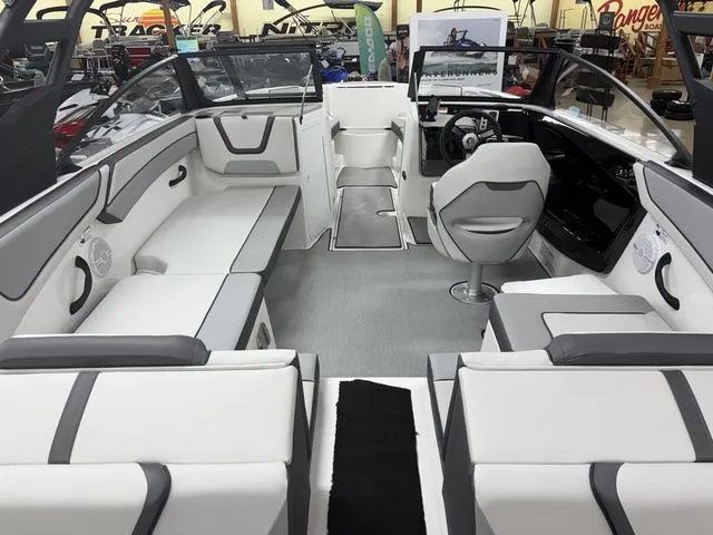 Slide: The Image of Yamaha AR220 2026 - 7