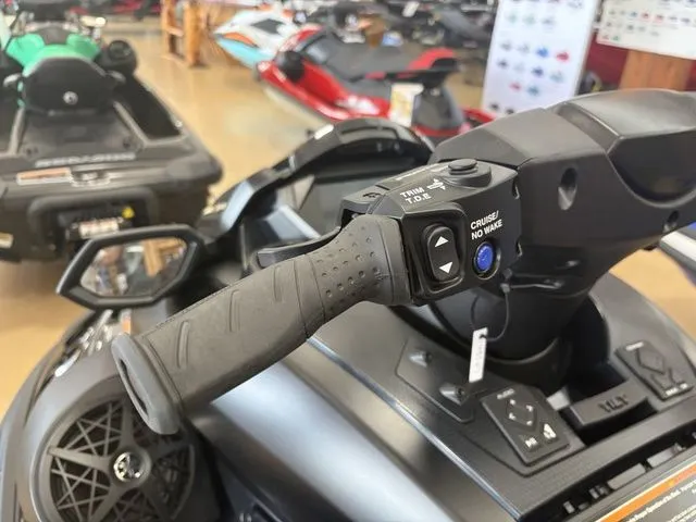 Slide: The Image of Yamaha FX LTDSVHO 2026 - 8