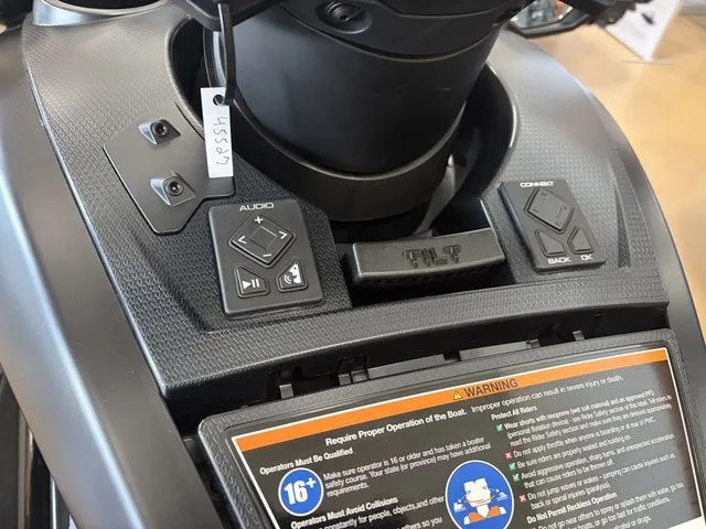 Slide: The Image of Yamaha FX LTDSVHO 2026 - 9