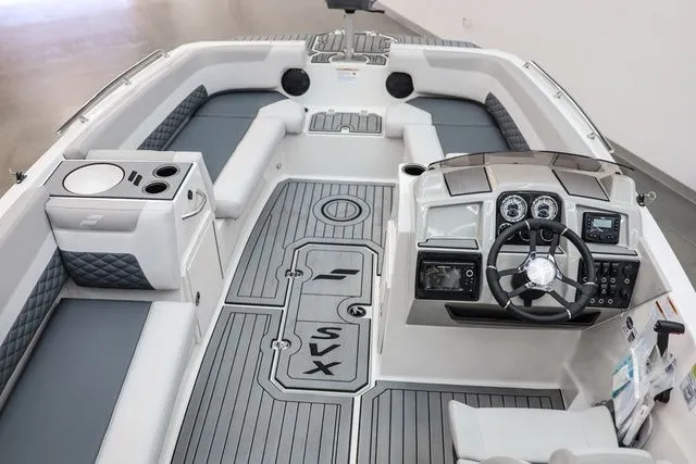 Slide: The Image of Starcraft SVX 191 OB 2026 - 25